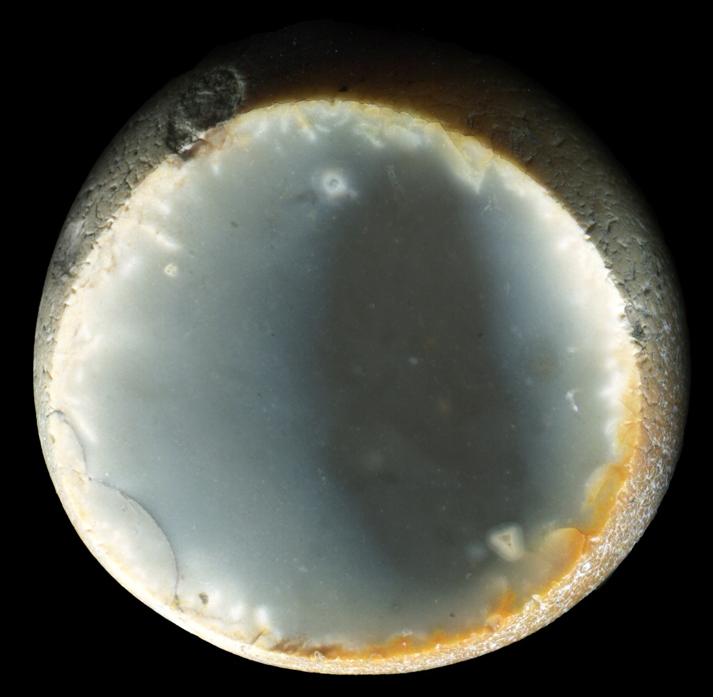 Simple Flint Pebble from the North-East of London with a Bluish Interior