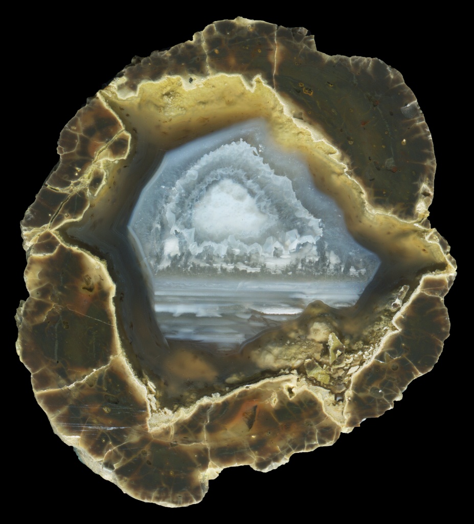 Secret Ridge Thunderegg with Lacy Core